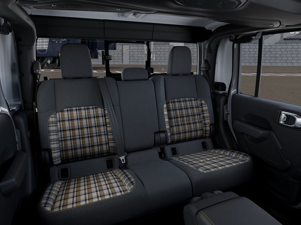 New 2026 Jeep Gladiator 85th Anniversary Edition - photo - 14