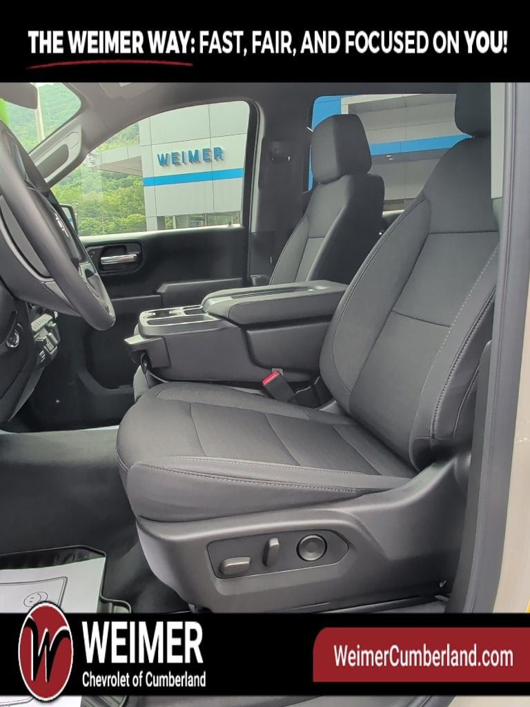 New 2026 Chevrolet Silverado 1500 Custom - photo - 12