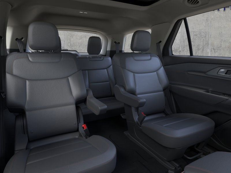 New 2025 Ford Explorer Active - photo - 10