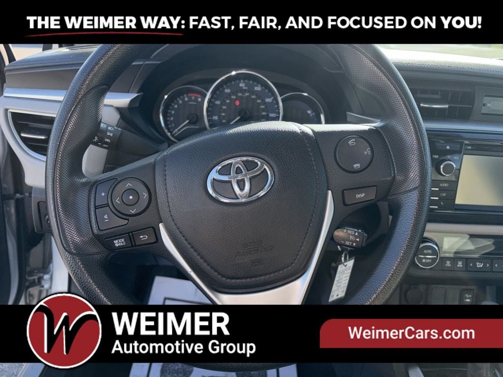 Pre-Owned 2016 Toyota Corolla LE - photo - 32