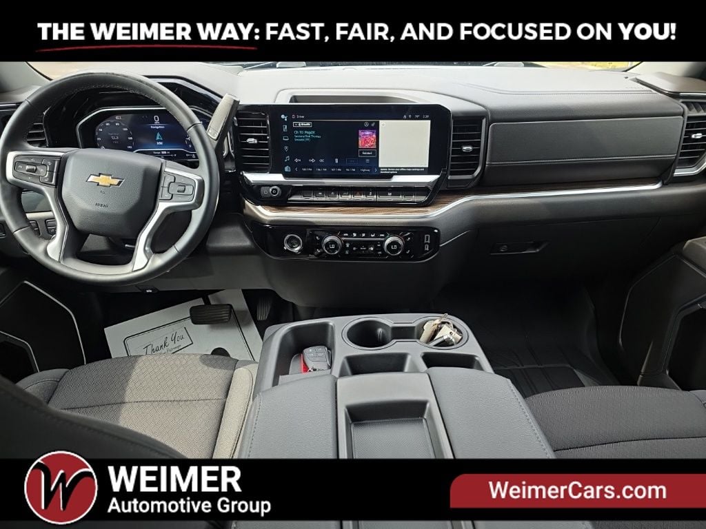 Pre-Owned 2024 Chevrolet Silverado 1500 LT - photo - 13