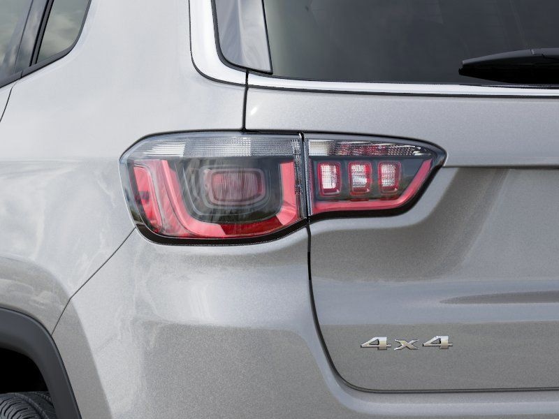 New 2026 Jeep Compass Limited - photo - 8