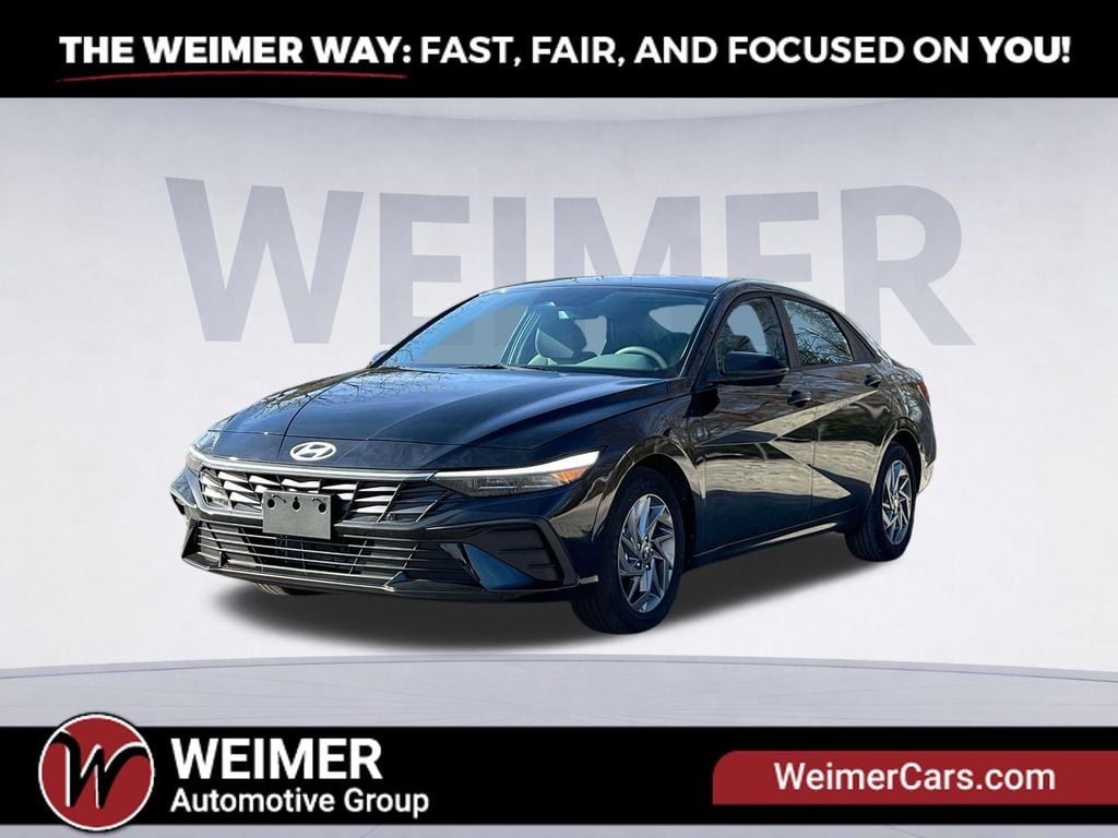 Pre-Owned 2025 Hyundai Elantra Hybrid Blue - photo - 0
