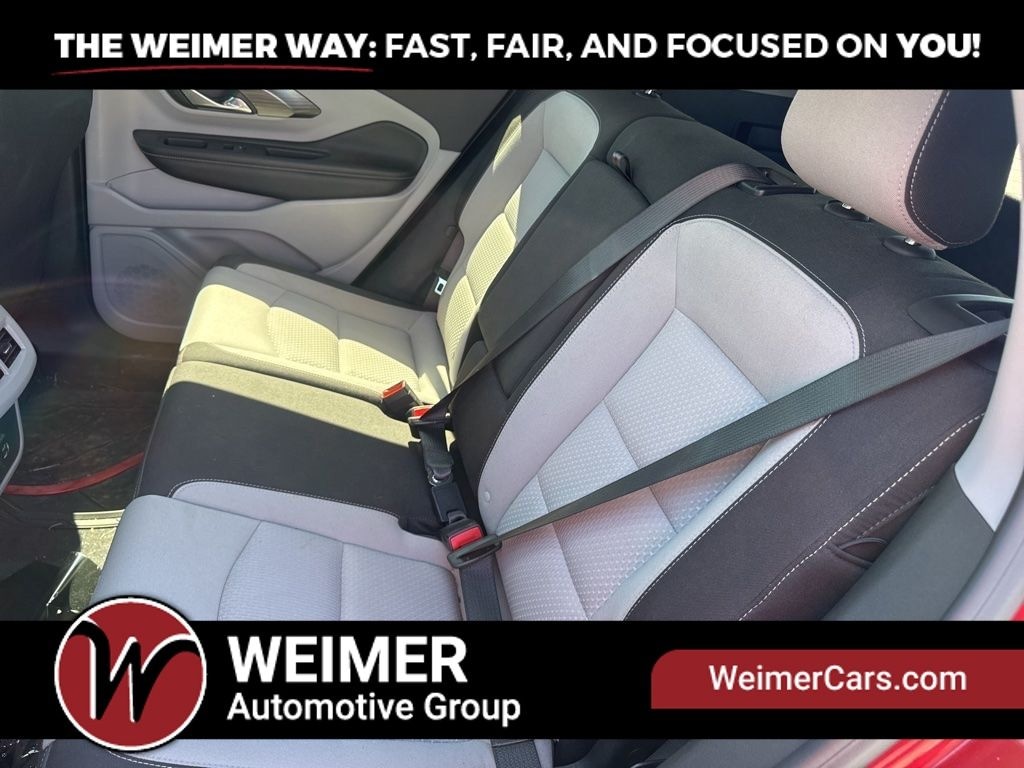 Pre-Owned 2024 GMC Terrain SLE - photo - 14
