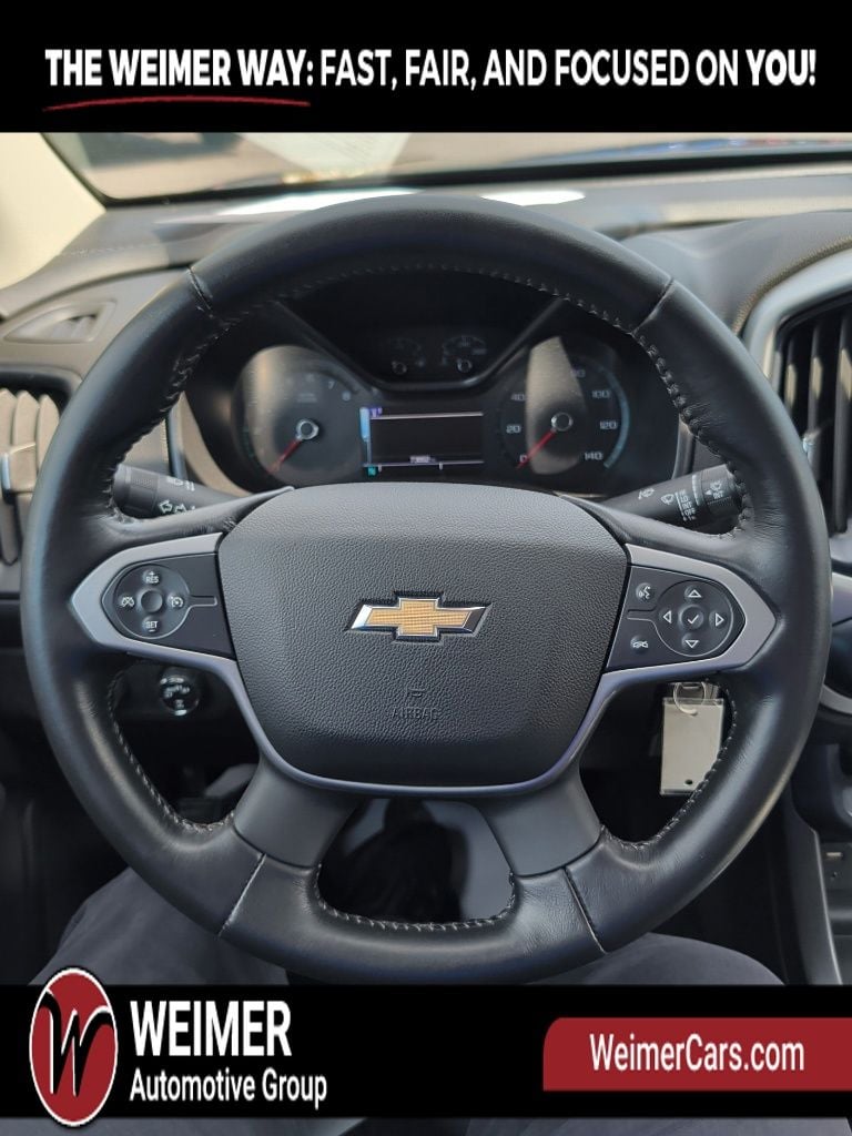 Pre-Owned 2017 Chevrolet Colorado LT - photo - 25