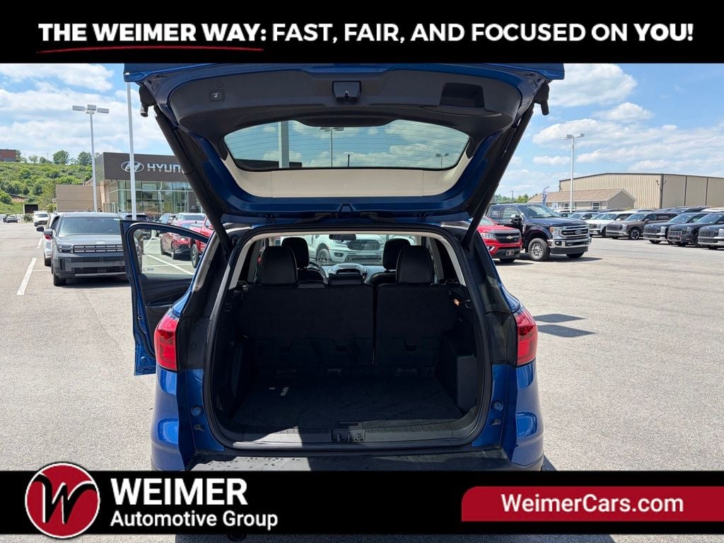 Pre-Owned 2019 Ford Escape Titanium - photo - 33