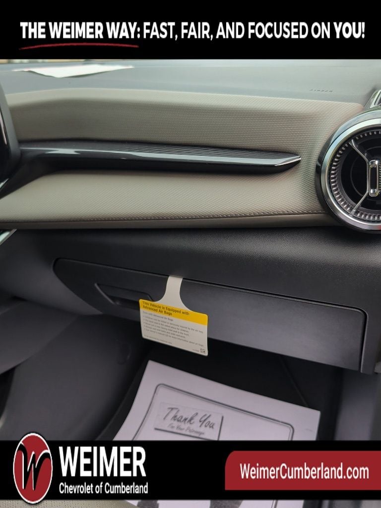 New 2027 Chevrolet Equinox LT - photo - 16