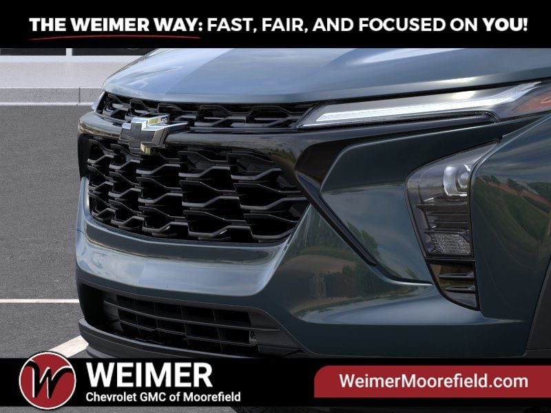 New 2026 Chevrolet Trax LT - photo - 12