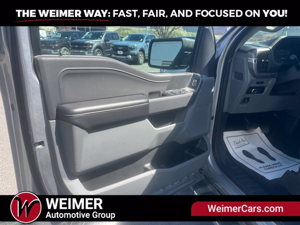 Pre-Owned 2025 Ford F-150 XLT - photo - 11