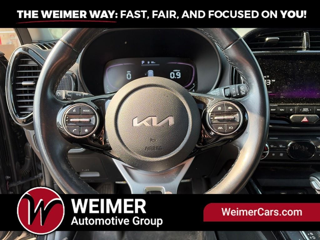 Pre-Owned 2023 Kia Soul EX - photo - 25