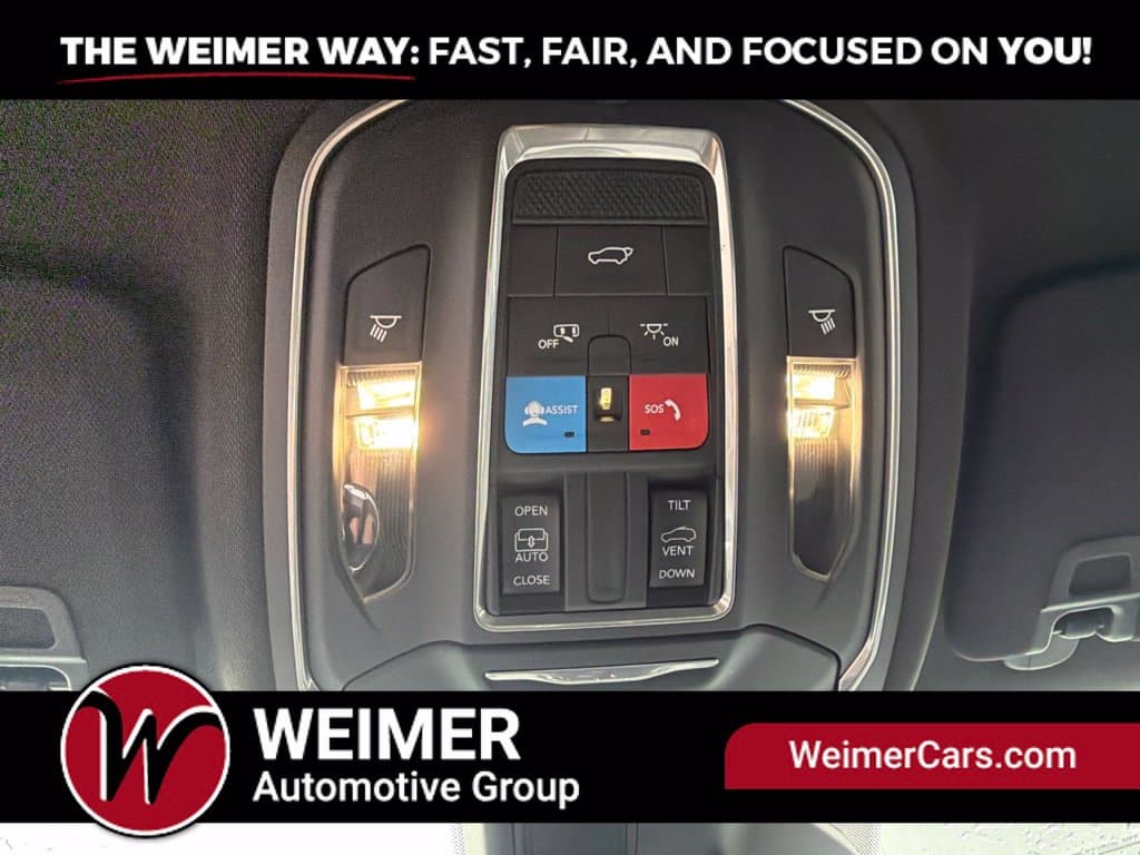 Pre-Owned 2025 Jeep Grand Cherokee L Laredo - photo - 27