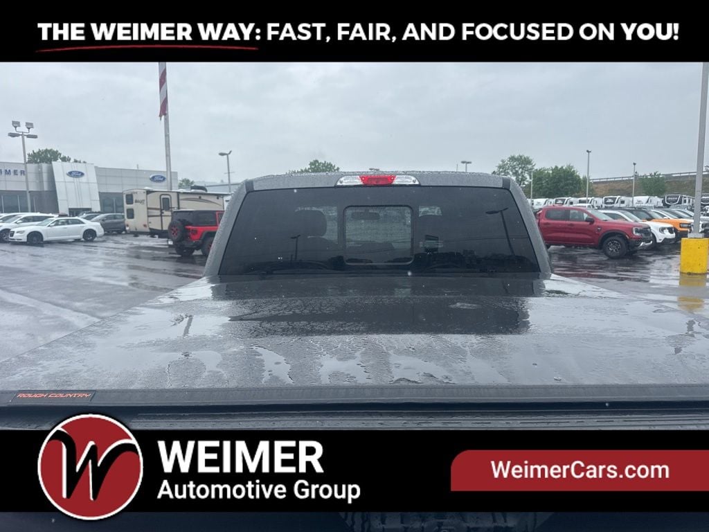 Pre-Owned 2017 Ford F-150 XLT - photo - 11