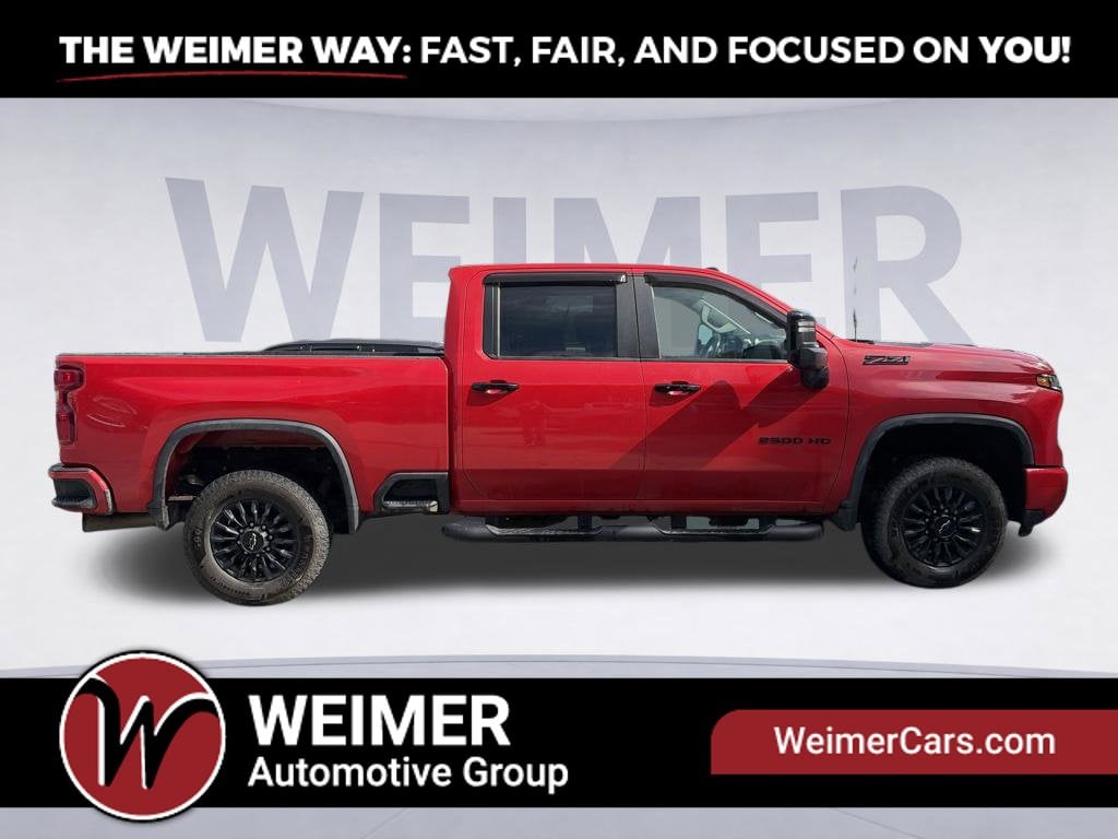 Pre-Owned 2024 Chevrolet Silverado 2500HD LT - photo - 3