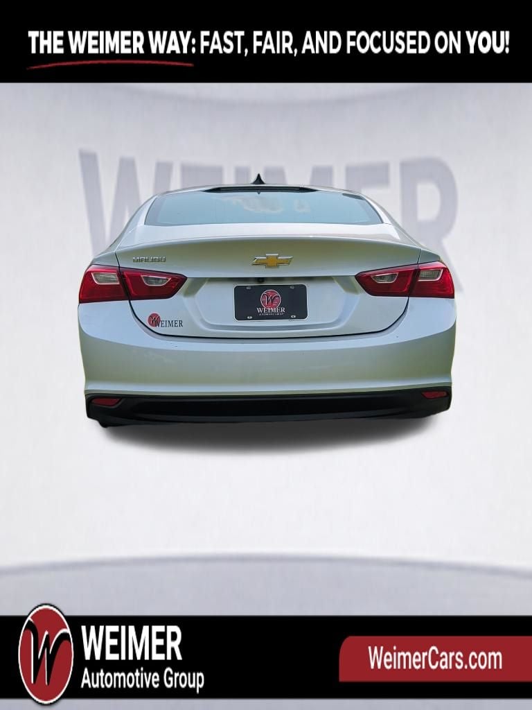Pre-Owned 2022 Chevrolet Malibu LS - photo - 5