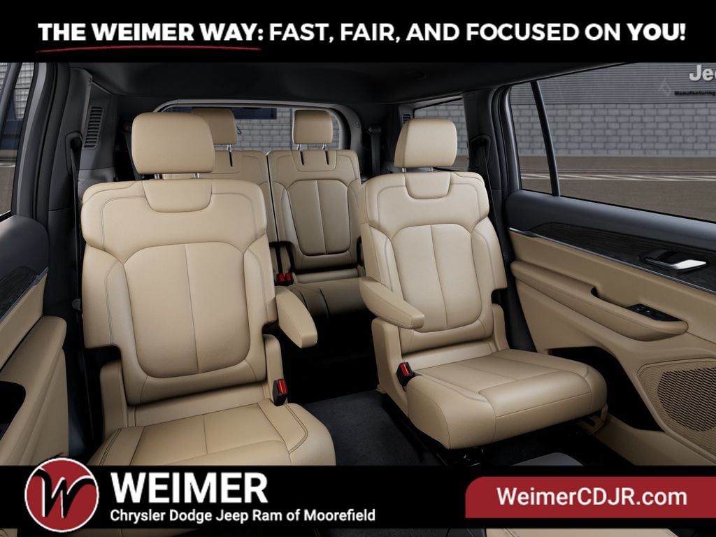 New 2025 Jeep Grand Cherokee L Limited - photo - 14