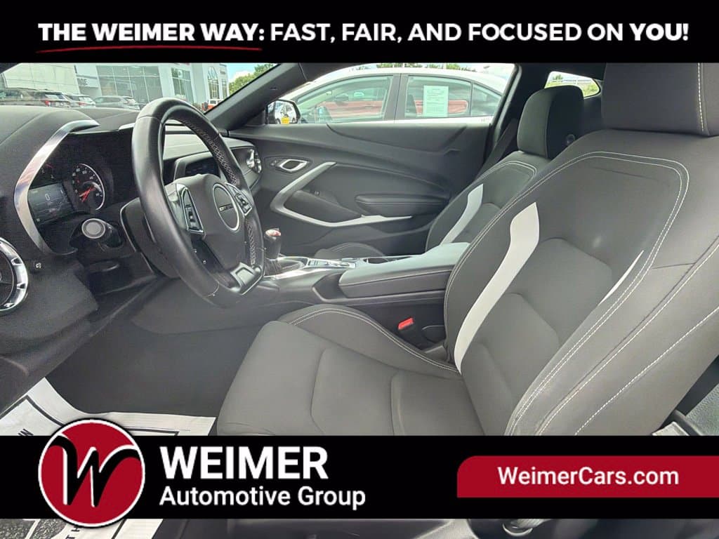 Pre-Owned 2023 Chevrolet Camaro LT1 - photo - 25