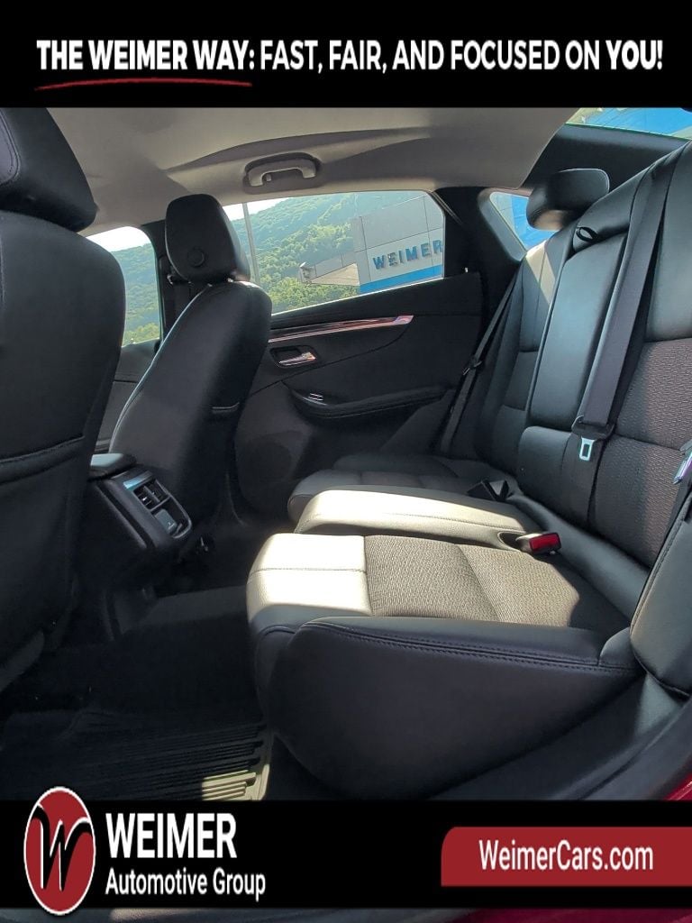 Pre-Owned 2020 Chevrolet Impala LT - photo - 10