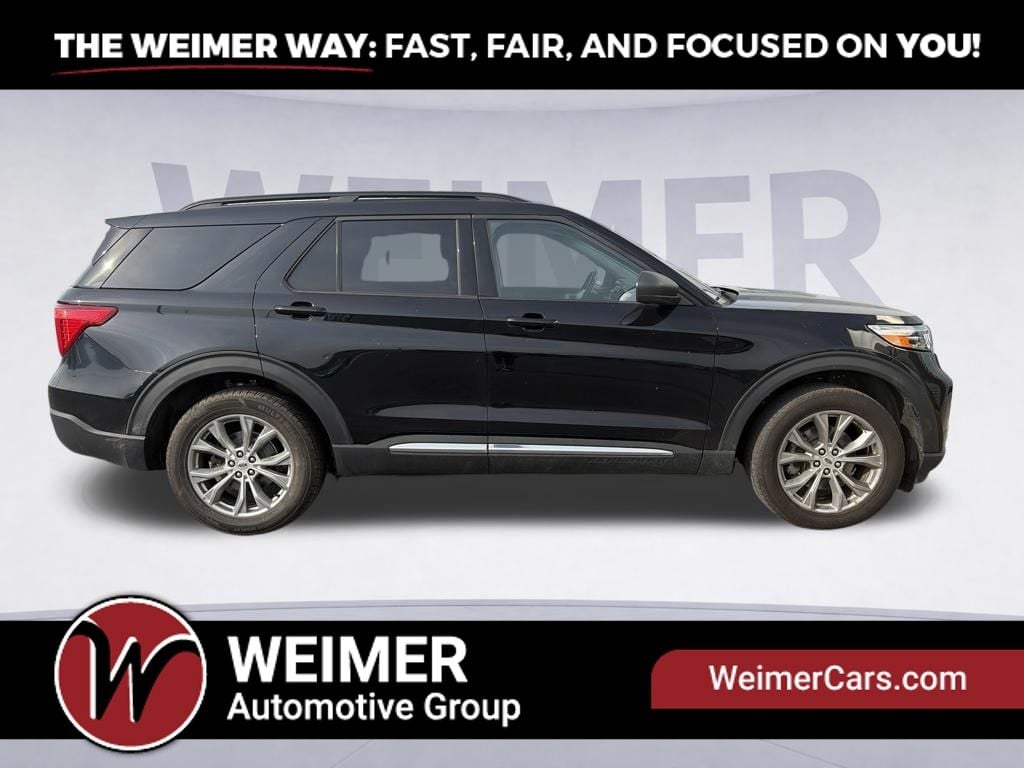 Pre-Owned 2022 Ford Explorer XLT - photo - 3