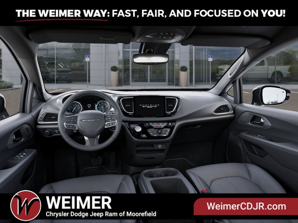 New 2027 Chrysler Pacifica Select - photo - 13