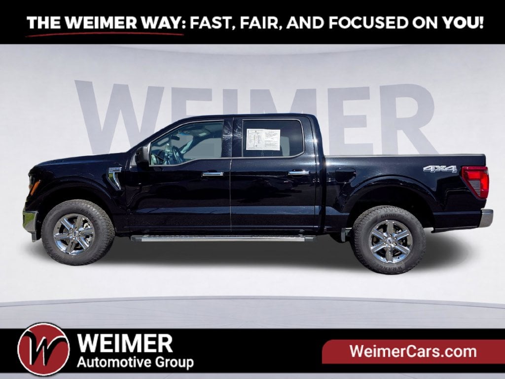 Pre-Owned 2025 Ford F-150 XLT - photo - 0