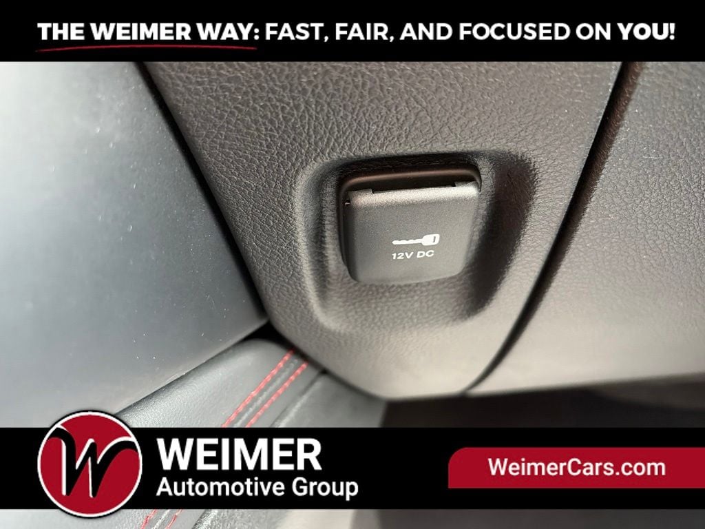 Pre-Owned 2024 Dodge Durango GT Plus - photo - 30