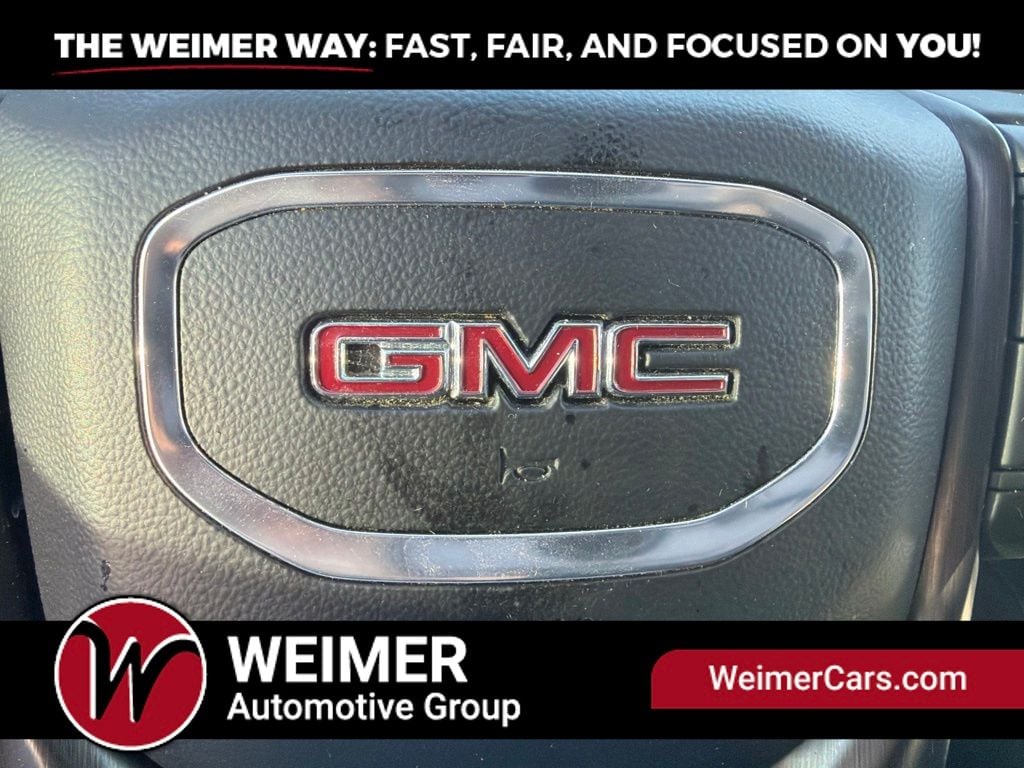 Pre-Owned 2023 GMC Sierra 1500 AT4 - photo - 9