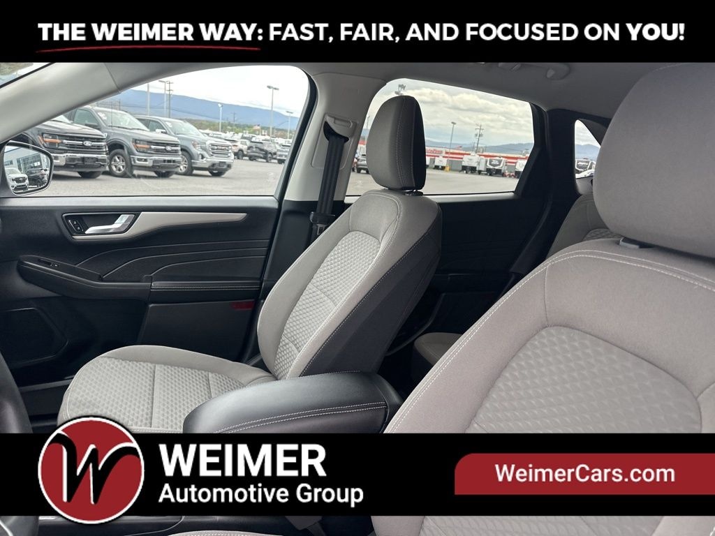 Pre-Owned 2021 Ford Escape SE - photo - 10
