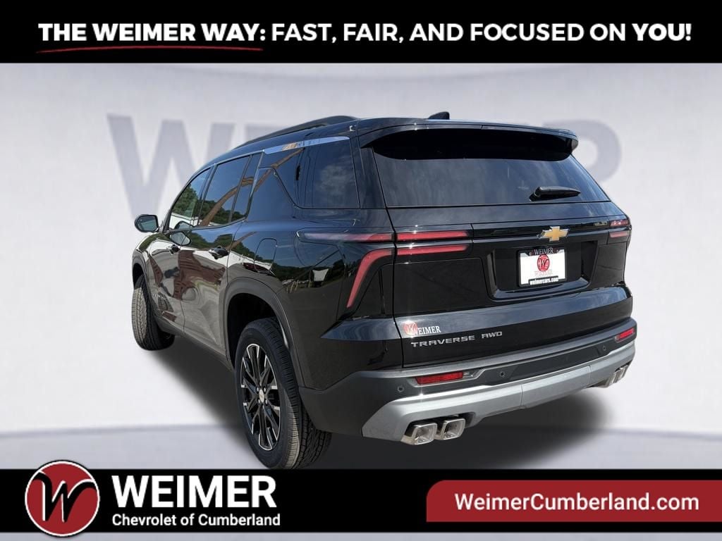 New 2026 Chevrolet Traverse LT - photo - 3