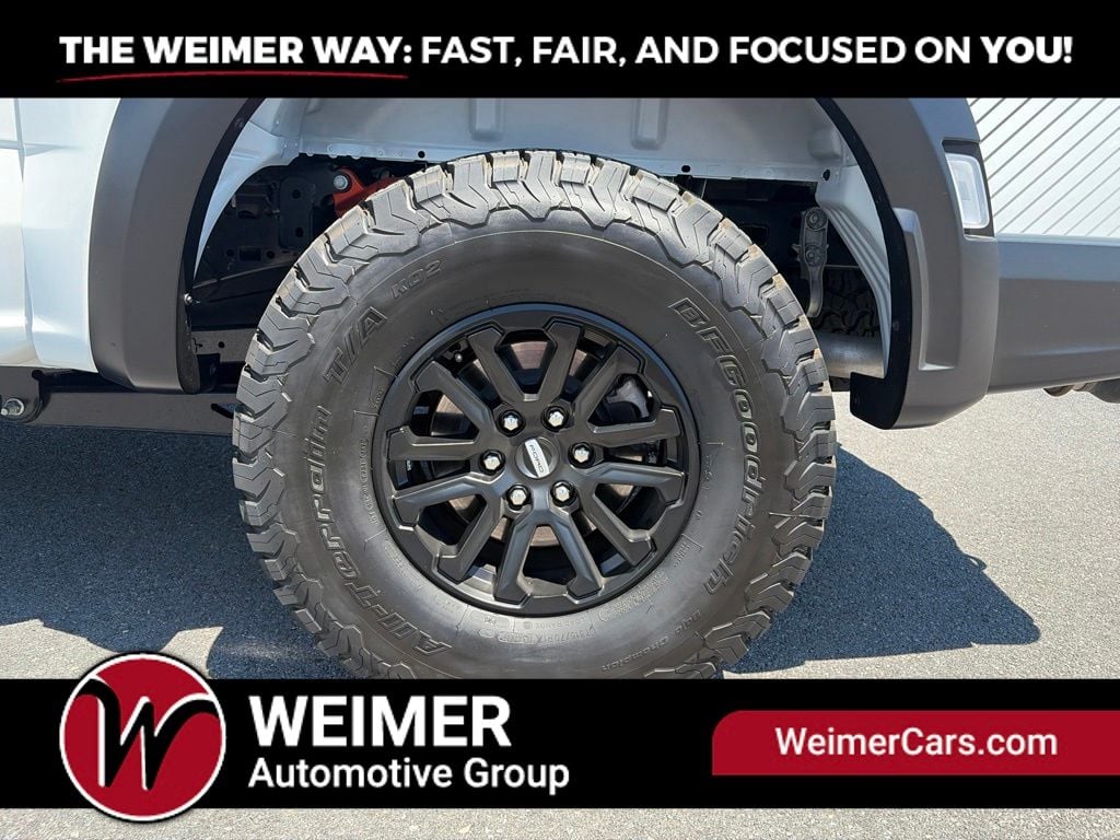 Pre-Owned 2025 Ford F-150 Raptor - photo - 8