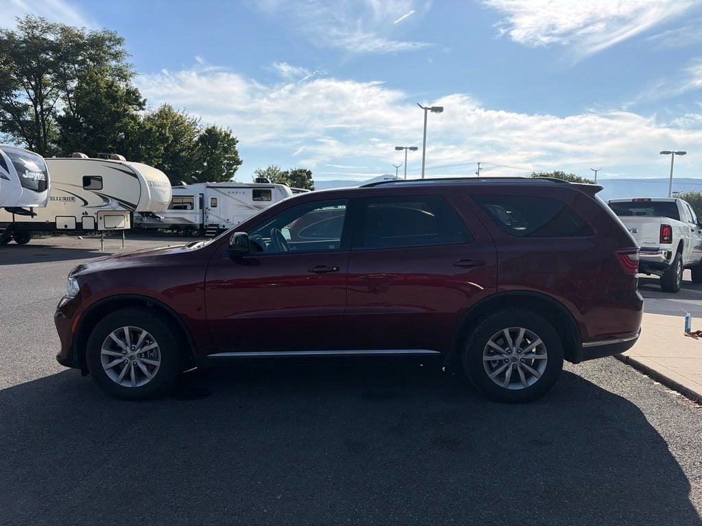 Pre-Owned 2023 Dodge Durango SXT - photo - 6