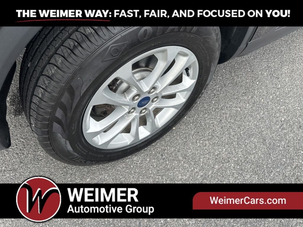 Pre-Owned 2022 Ford Escape SE - photo - 40
