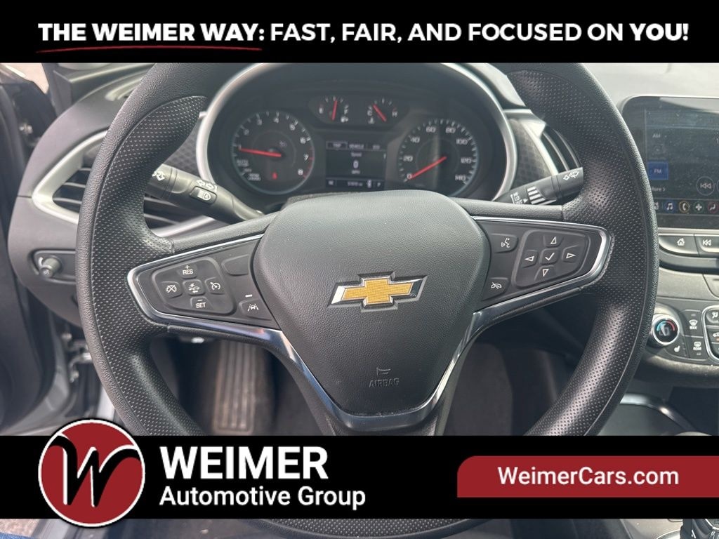 Pre-Owned 2024 Chevrolet Malibu LT - photo - 28