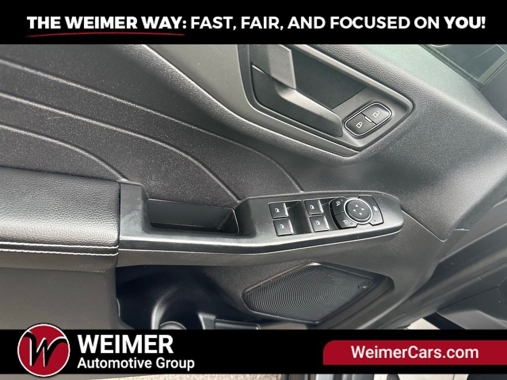 Pre-Owned 2023 Ford Escape Active - photo - 8