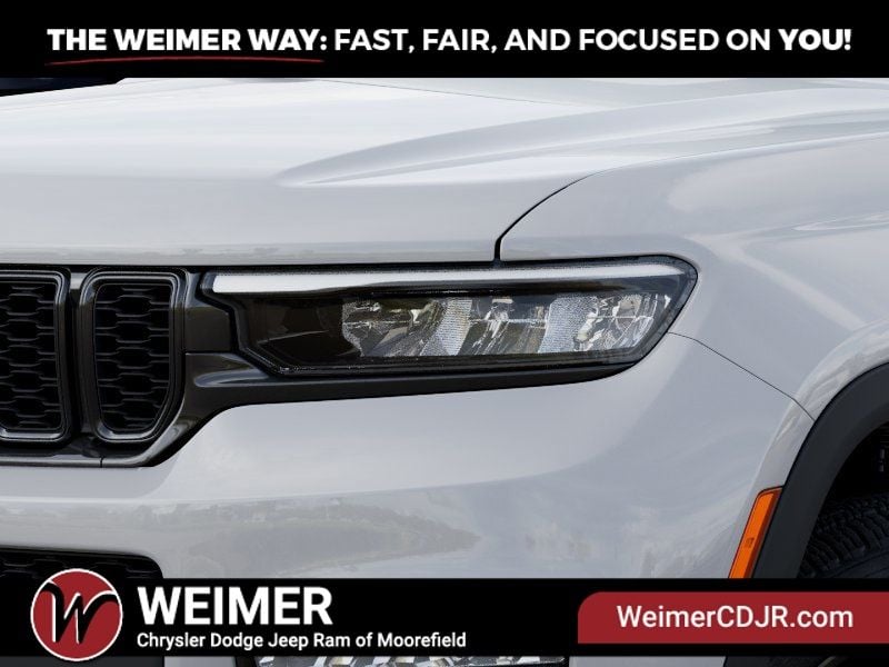 New 2025 Jeep Grand Cherokee L Limited - photo - 9