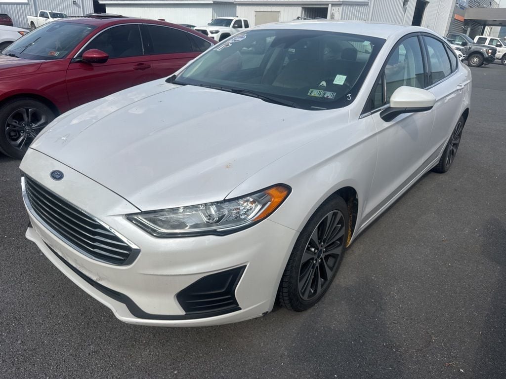 Pre-Owned 2019 Ford Fusion SE - photo - 0