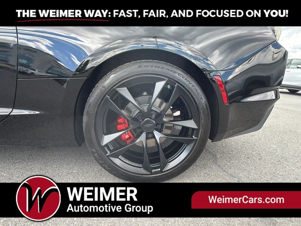Pre-Owned 2023 Chevrolet Camaro LT1 - photo - 10
