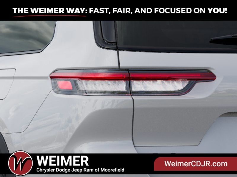 New 2025 Jeep Grand Cherokee L Limited - photo - 8