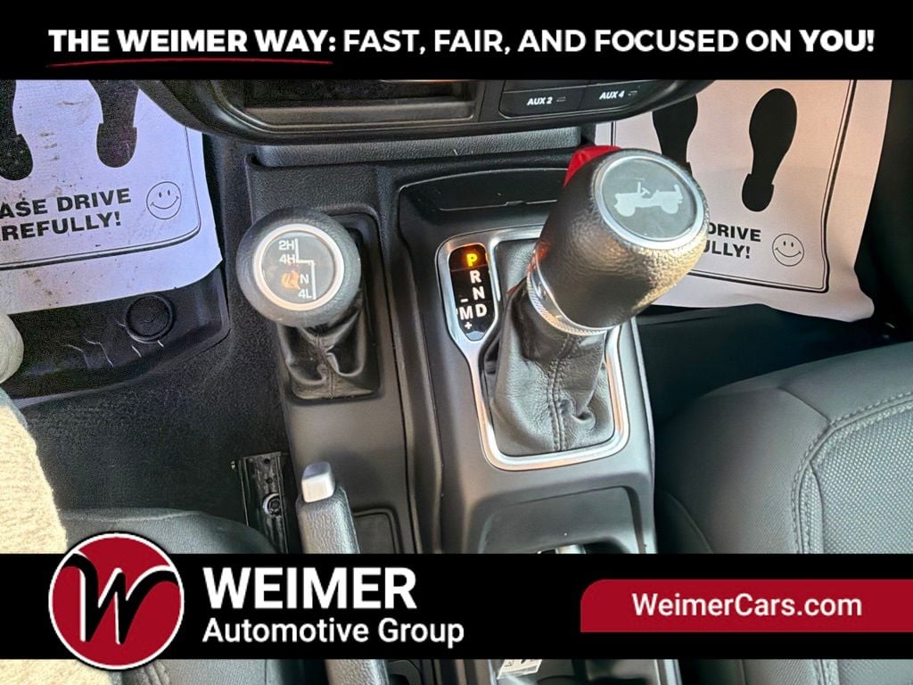 Pre-Owned 2022 Jeep Wrangler Sport - photo - 18
