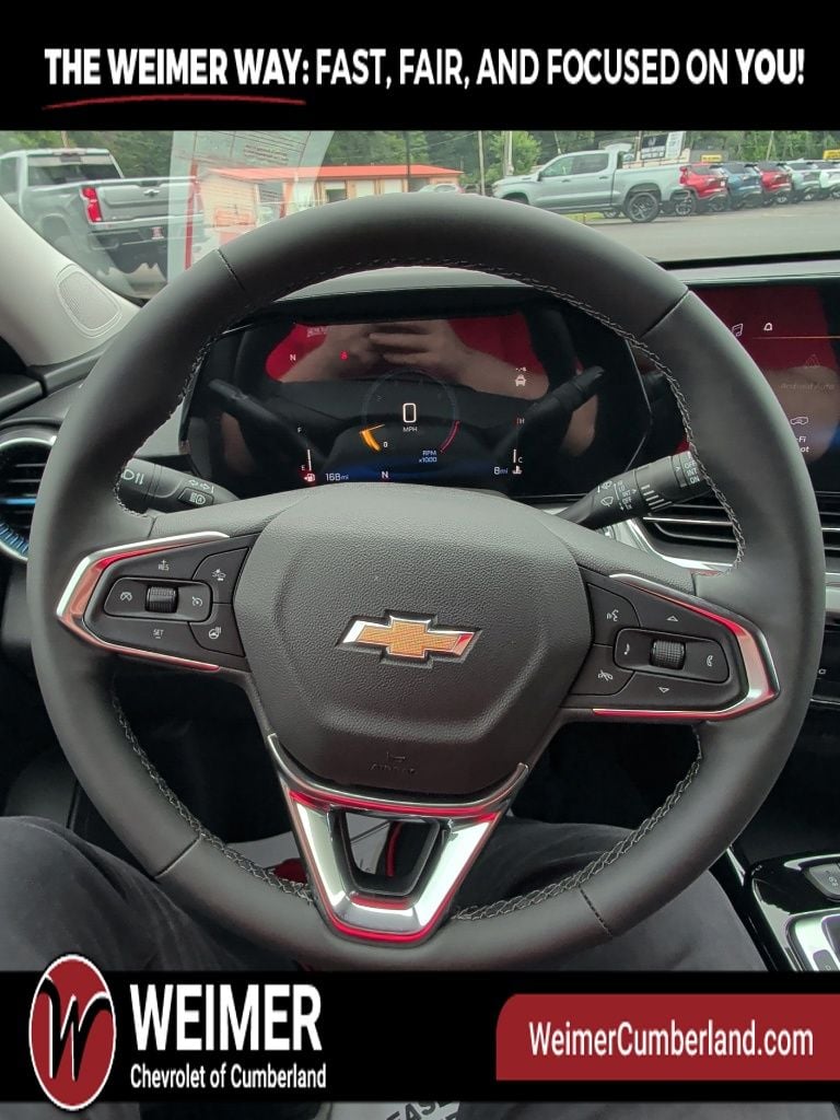 New 2026 Chevrolet Trax LT - photo - 21