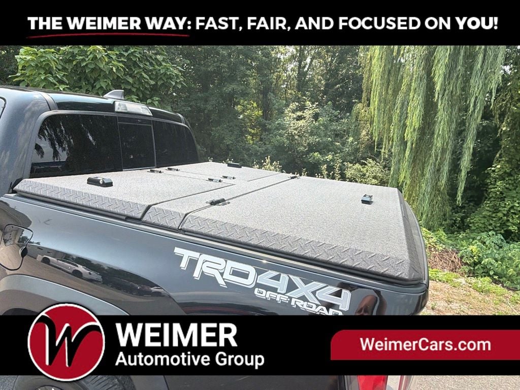 Pre-Owned 2020 Toyota Tacoma TRD Off-Road - photo - 10