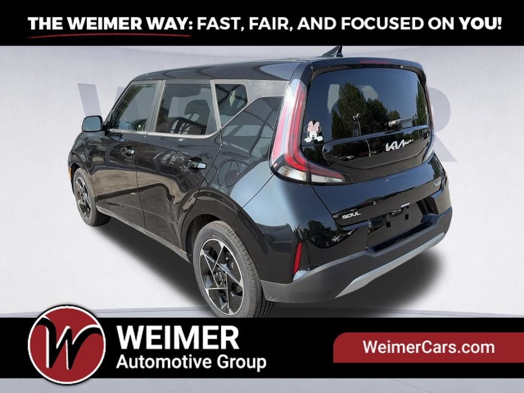 Pre-Owned 2023 Kia Soul EX - photo - 6