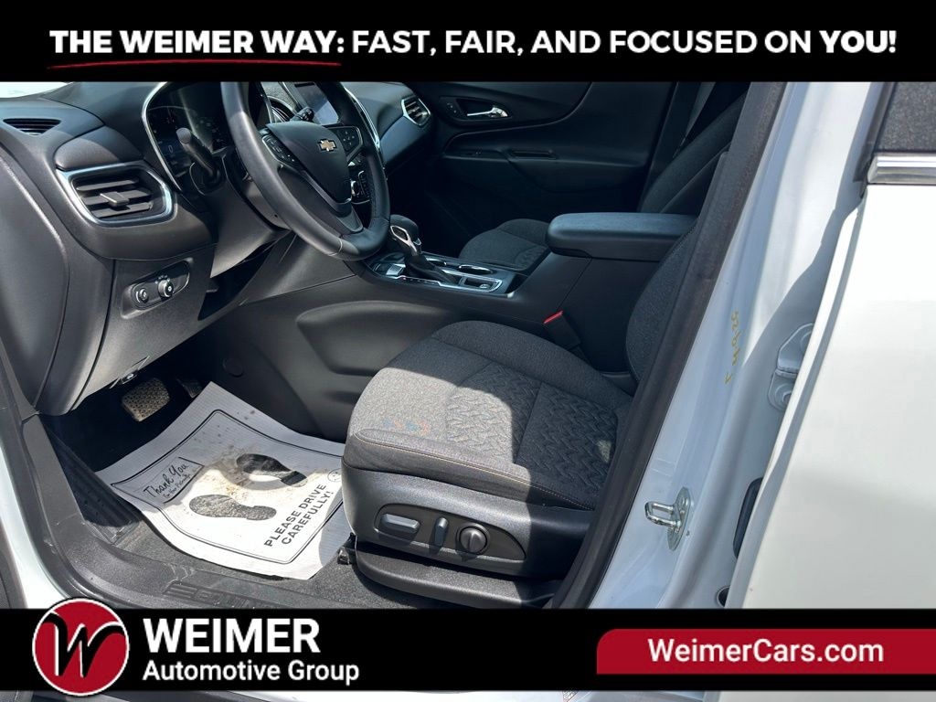 Pre-Owned 2023 Chevrolet Equinox LT - photo - 9