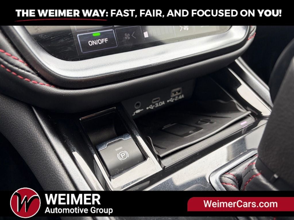 Pre-Owned 2025 Subaru Legacy Sport - photo - 30