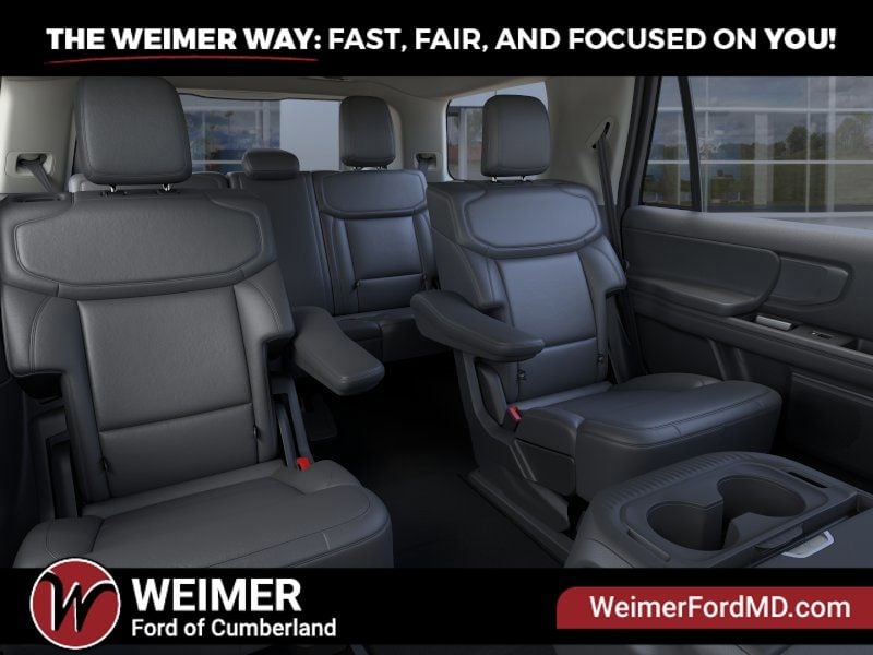 New 2026 Ford Expedition Active - photo - 10