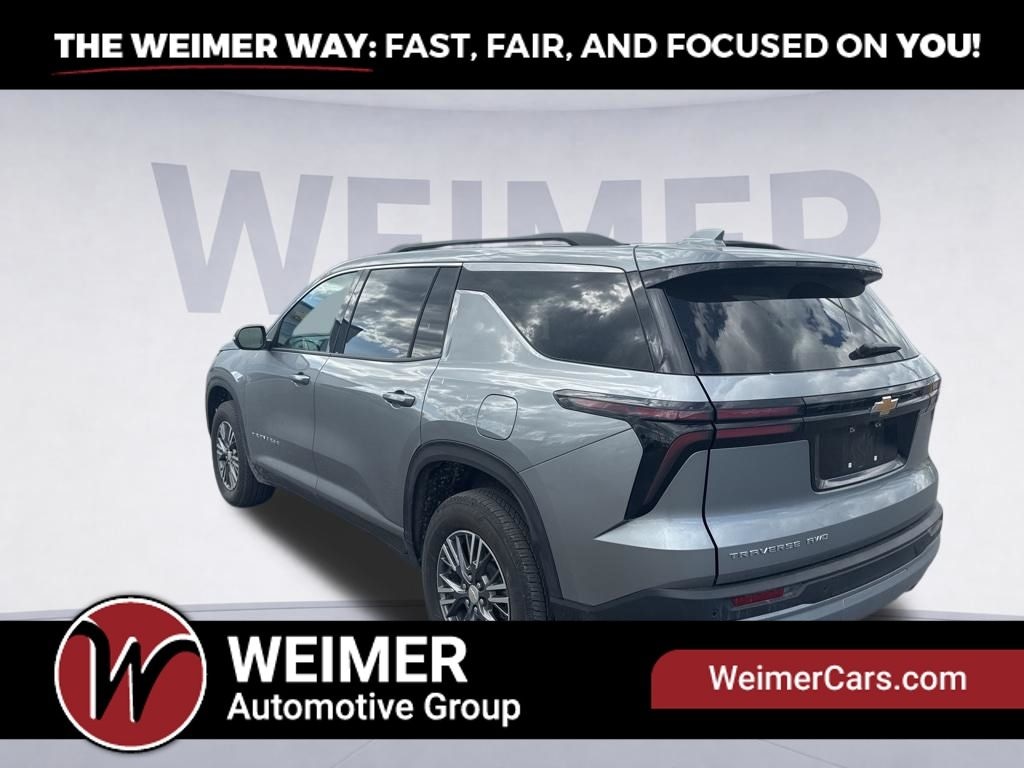 Pre-Owned 2025 Chevrolet Traverse LT - photo - 7