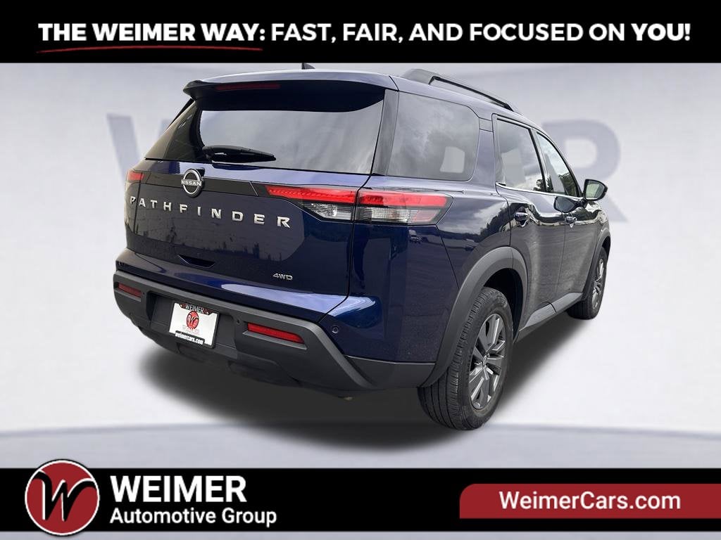 Pre-Owned 2025 Nissan Pathfinder SV - photo - 25