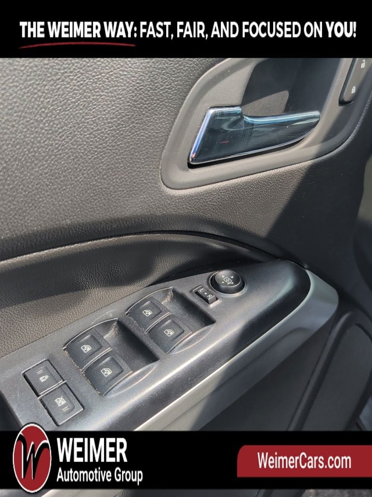 Pre-Owned 2017 Chevrolet Colorado LT - photo - 10