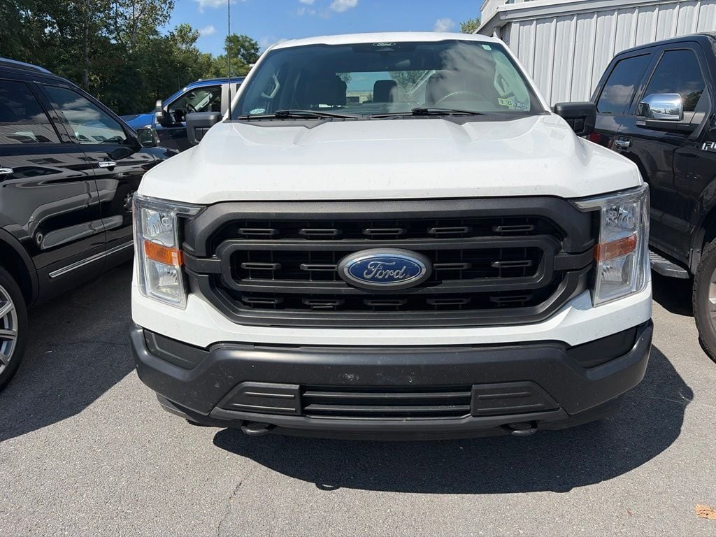 Pre-Owned 2022 Ford F-150 XL - photo - 1