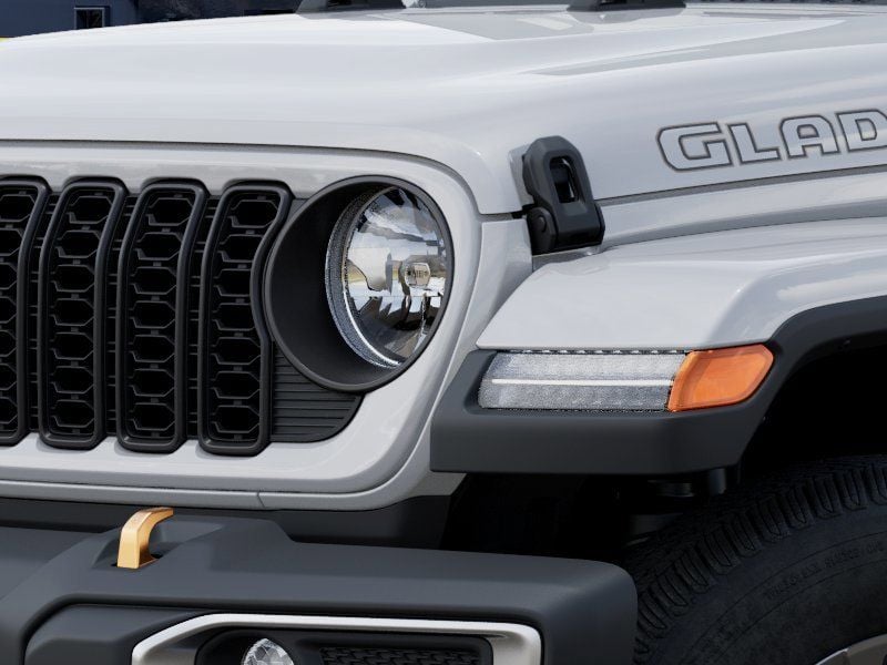 New 2026 Jeep Gladiator 85th Anniversary Edition - photo - 9