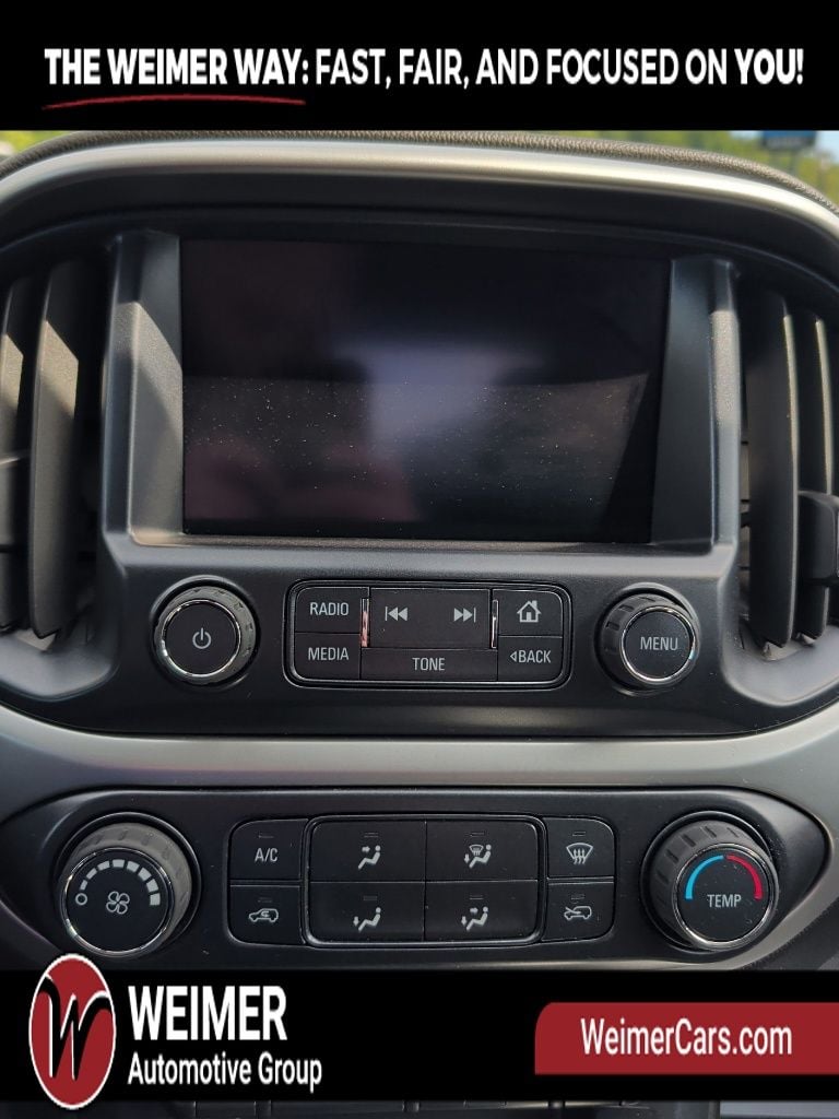 Pre-Owned 2017 Chevrolet Colorado LT - photo - 20